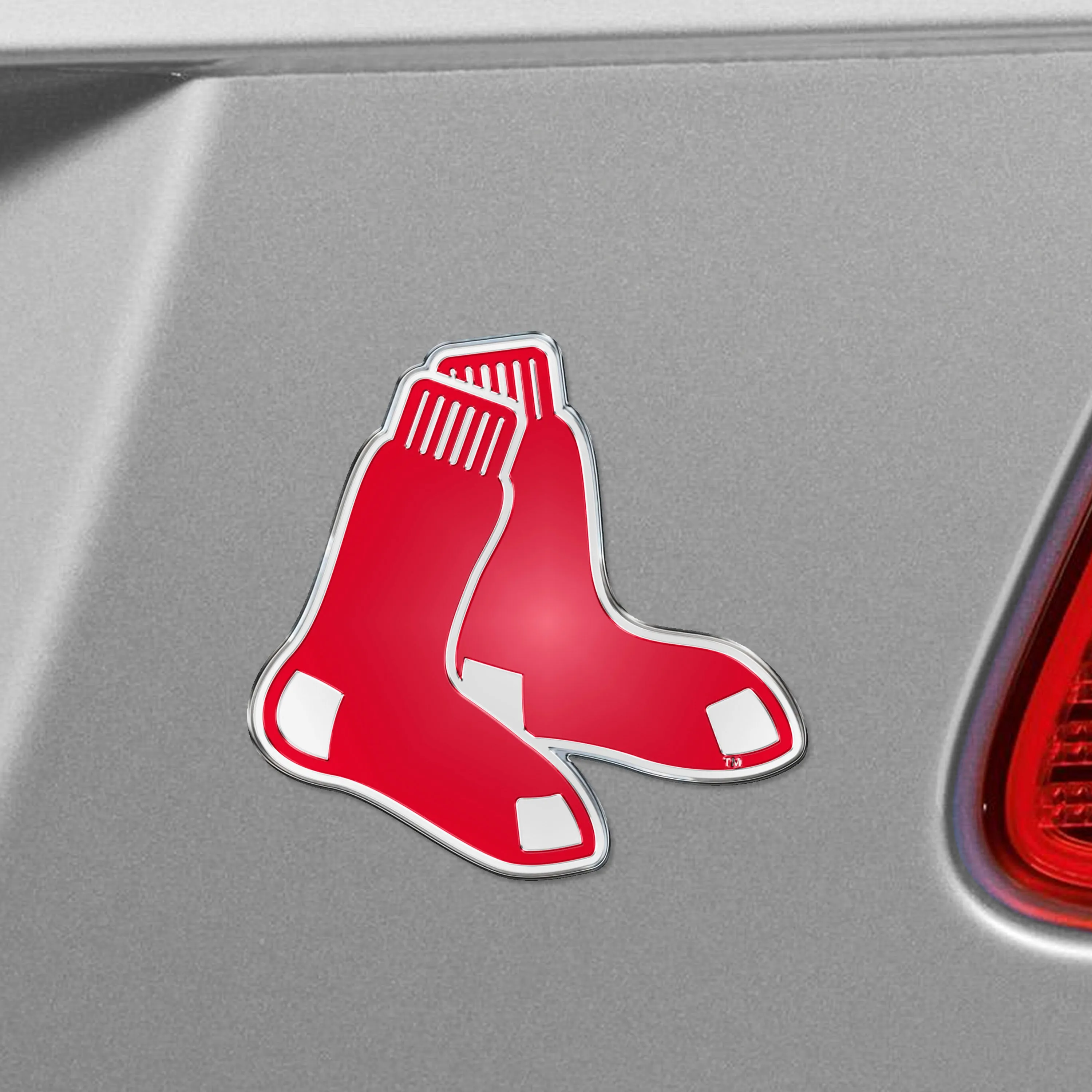 Boston Red Sox Heavy Duty Aluminum Embossed Color Emblem