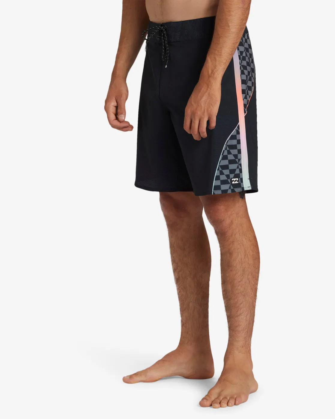 Cylinders Airlite 19" Boardshorts - Black