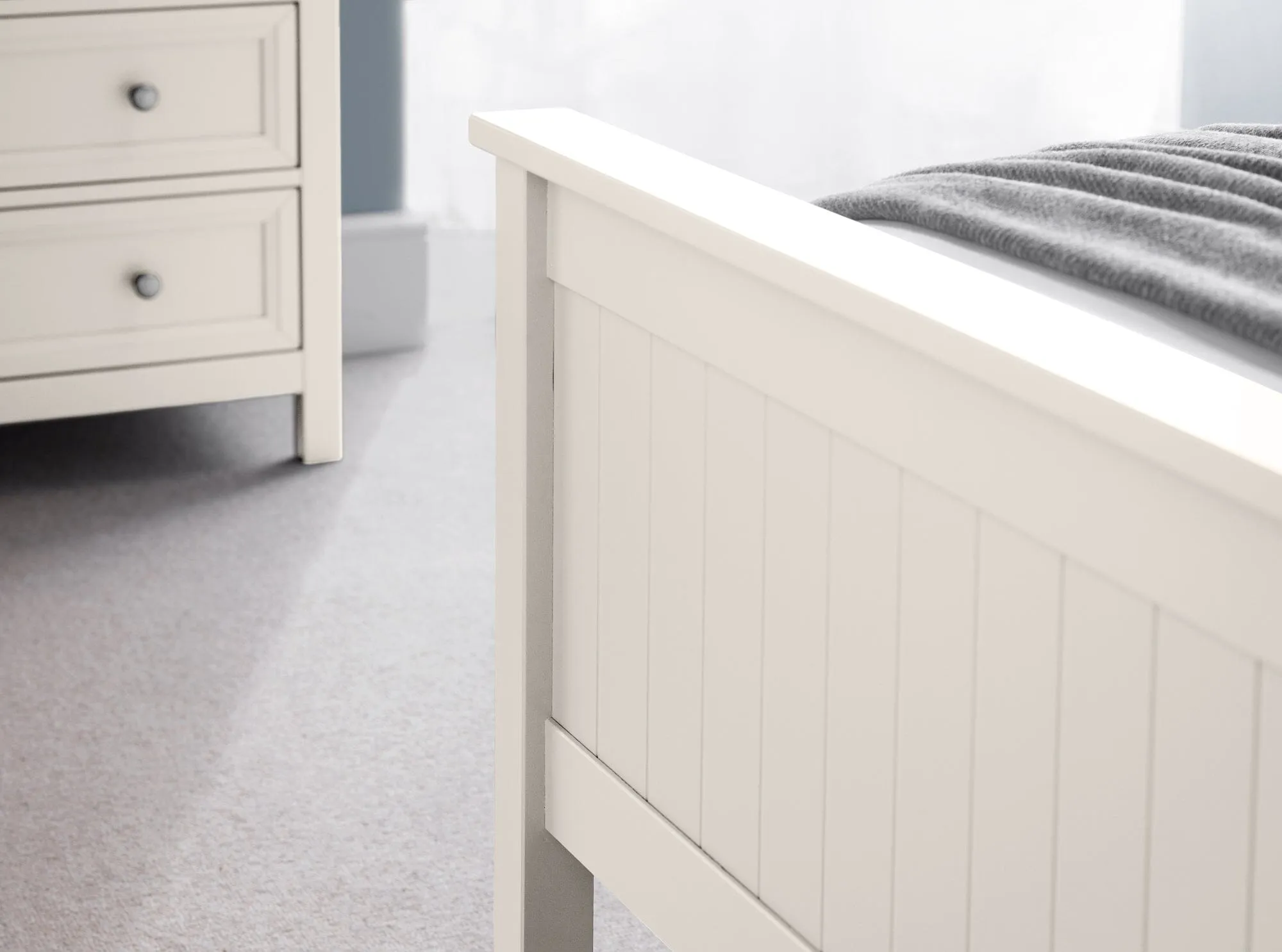 Maine 150Cm Bed Frame - Surf White