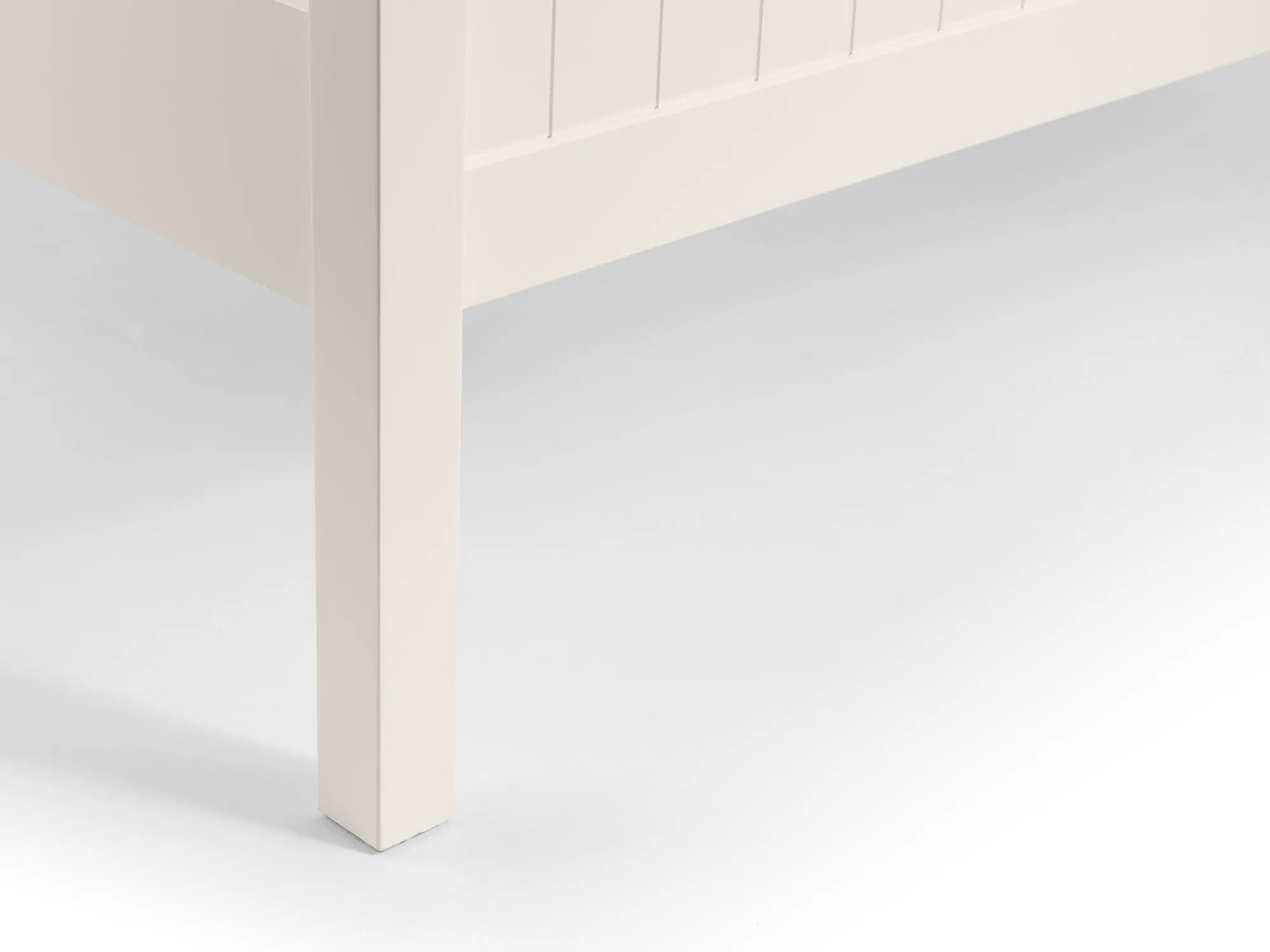 Maine 150Cm Bed Frame - Surf White