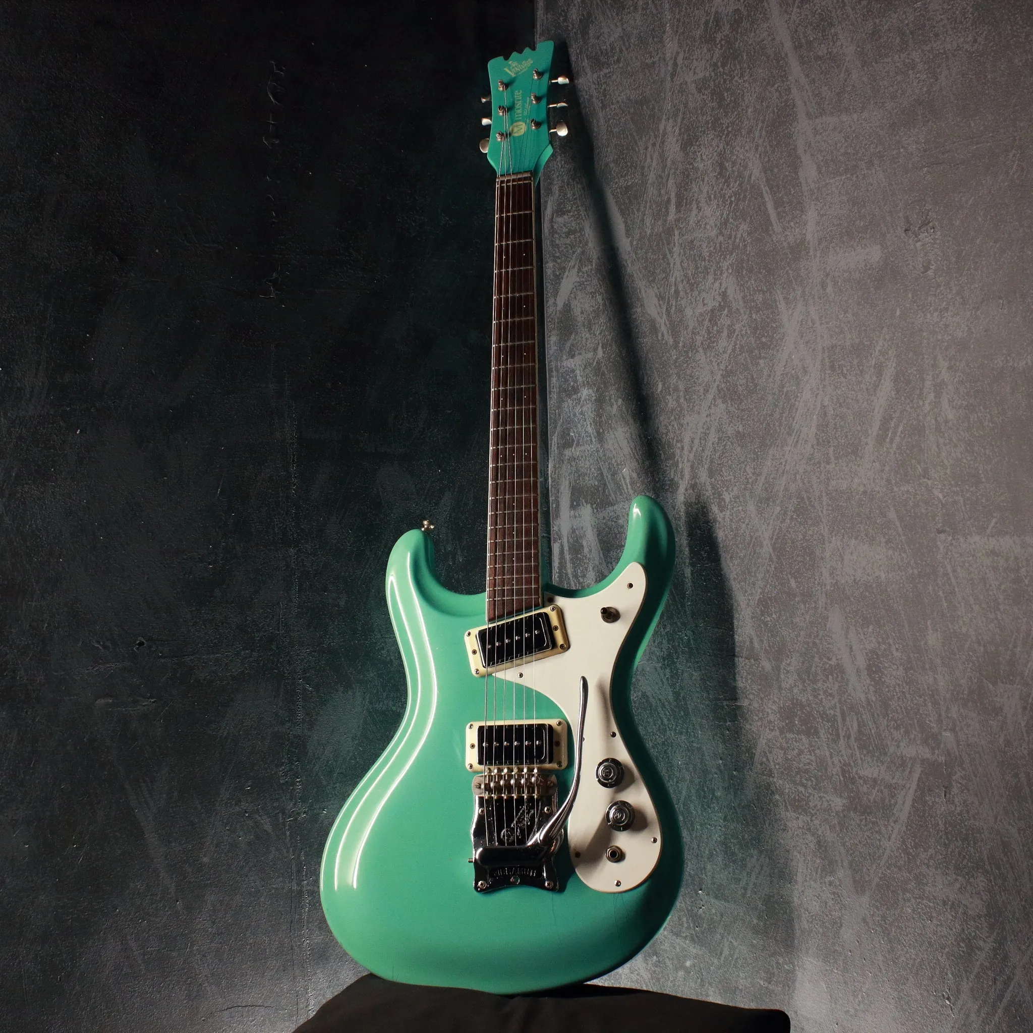 Mosrite Ventures MkI '65 Reissue Surf Green Kurokumo 2010