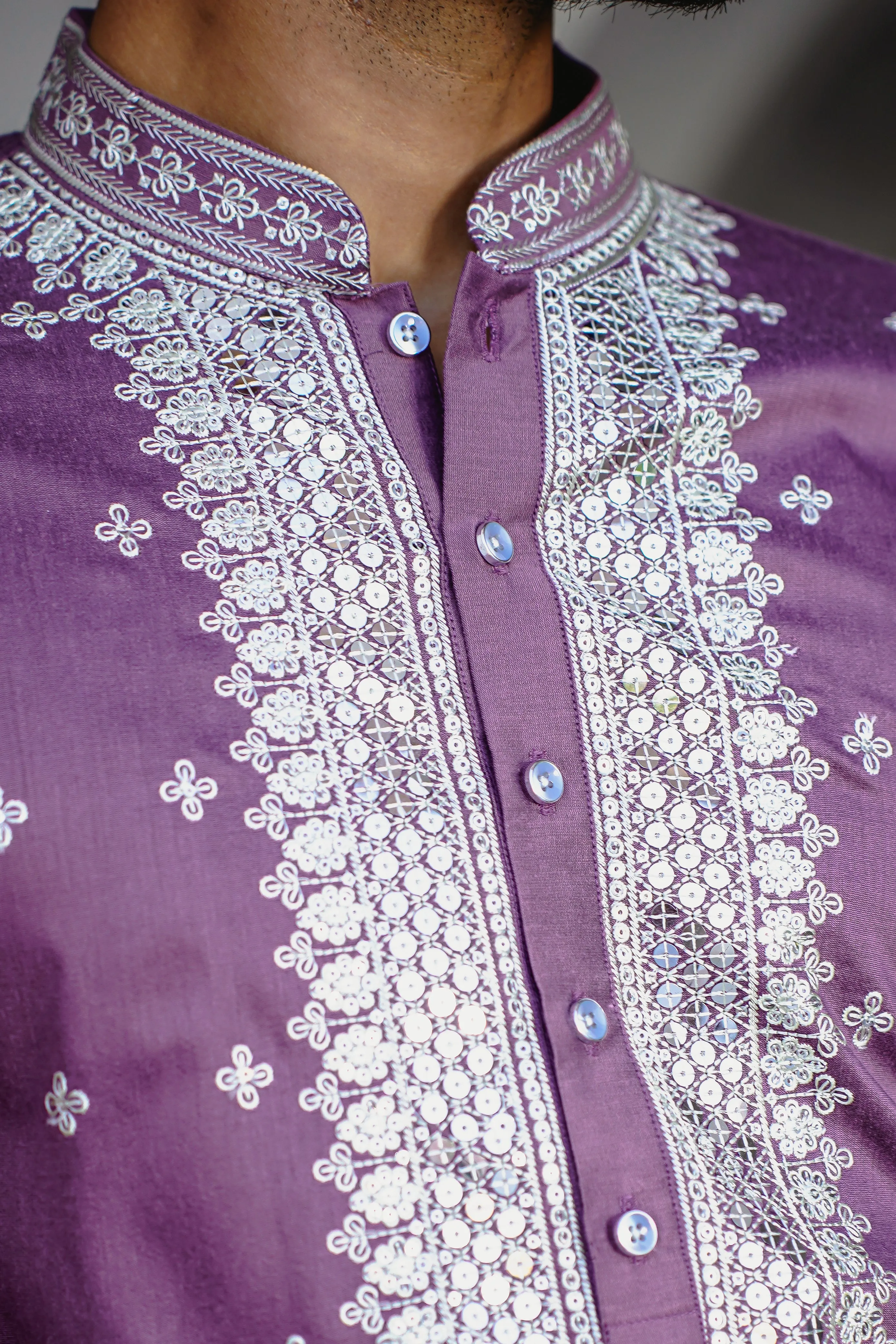 ORCHID MAUVE KURTA SET WITH INTRICATE SEQUINS NECK EMBROIDERY AROUND PLACKET